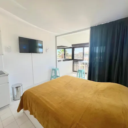 301, Port Venus Au Village Naturiste آجد